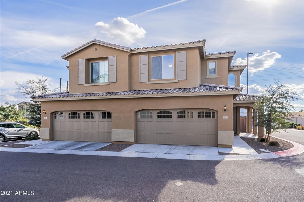 New Three Bedroom Home in Mesa!