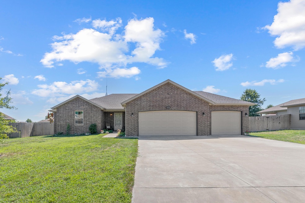 112 E Shawnee-1