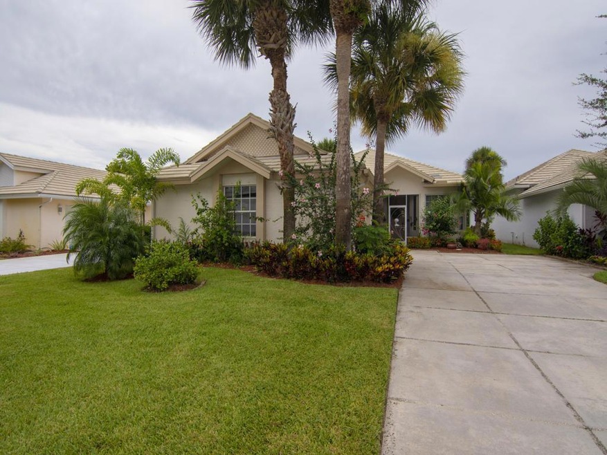 9408 Poinciana Ct, Fort Pierce, FL 34951 - photo 1