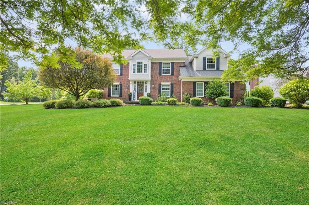 301 Ash Grove Cir, Aurora, OH 44202 - photo 1