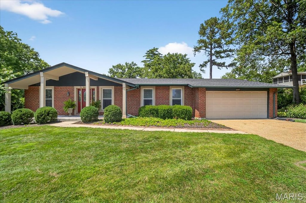 Sold • Co-Listing Agent