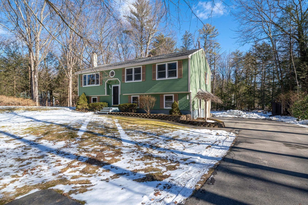 9 Blossom Rd, Windham, NH 03087 - photo 1