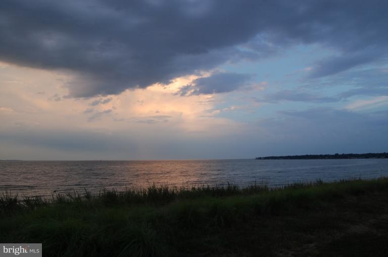 89 Bay Dr, Annapolis, MD 21403 - photo 1