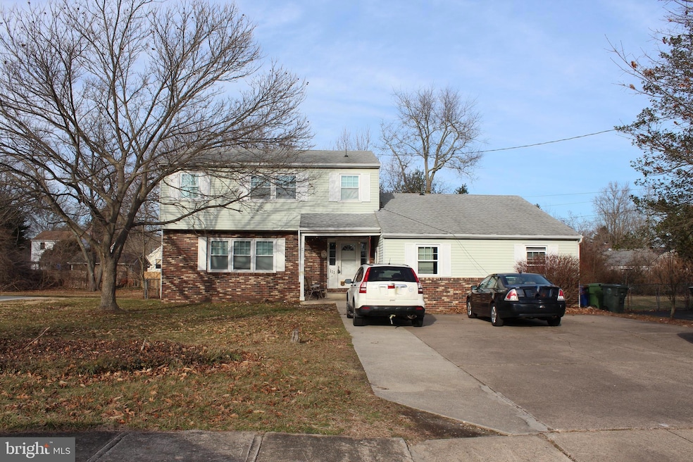 111 Franklin Rd, Glassboro, NJ 08028 - photo 1