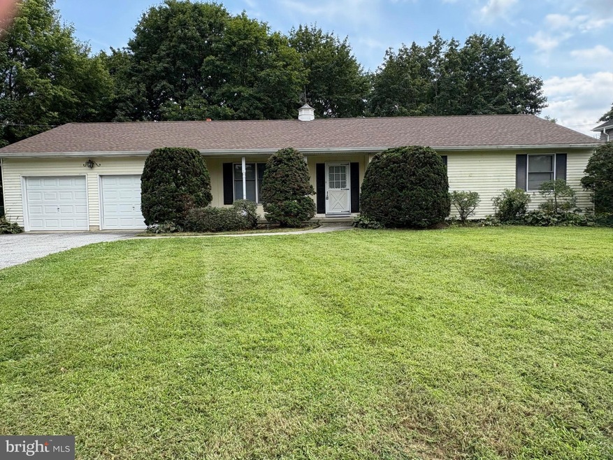 340 E 3rd St, Moorestown, NJ 08057 - photo 1
