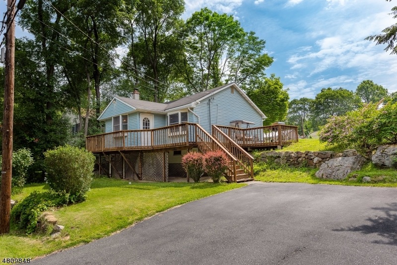 19 Tufts Trail, Hopatcong, NJ 07843 - photo 1