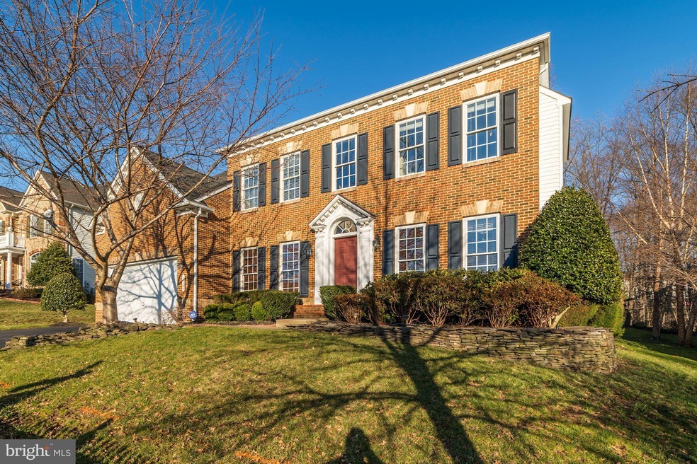 16629 Radcliffe Ln, Woodbridge, VA 22191 - photo 1