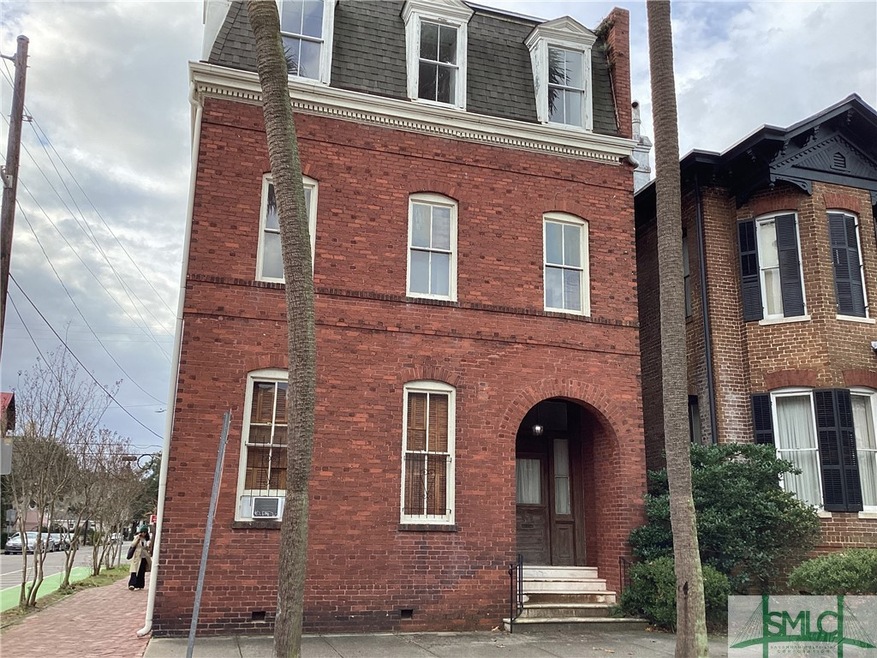 237 E Gordon St unit 2, Savannah, GA 31401 - photo 1