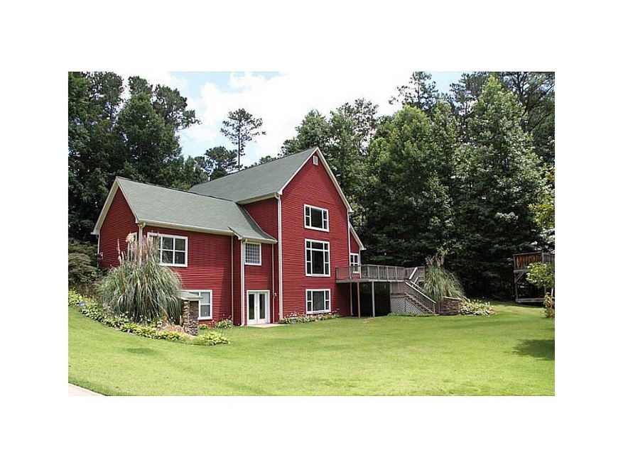 Exterior Back. 1.Welcome to your new home! The des