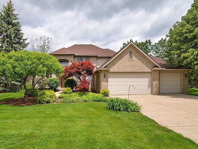 1432 Waterways Dr unit 22, Ann Arbor, MI 48108 - photo 1