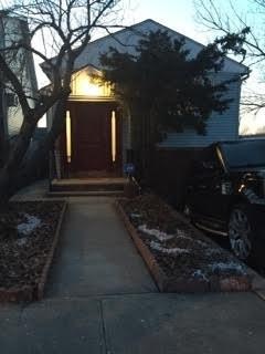 41 Suburbia Ct, Jersey City, NJ 07305 - photo 1