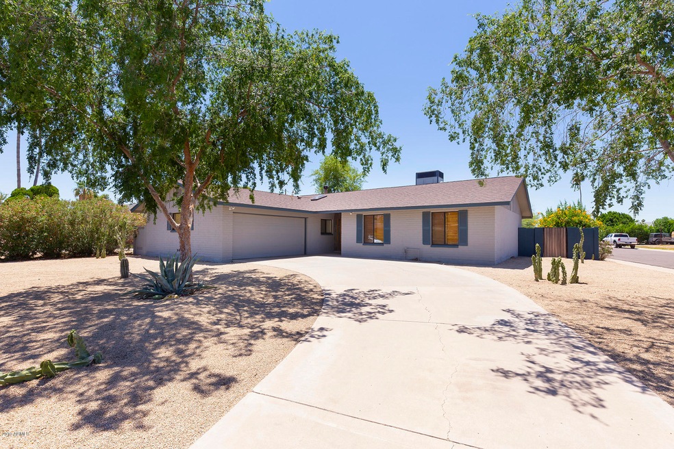 01 Front of Home