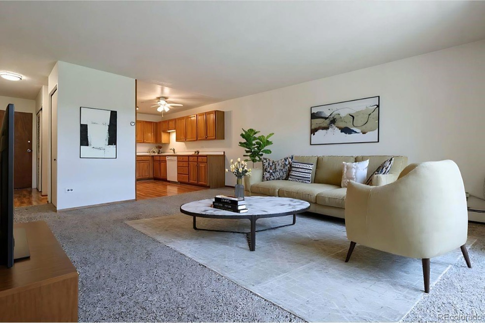 9300 E Center Ave 2b- Move Right In!