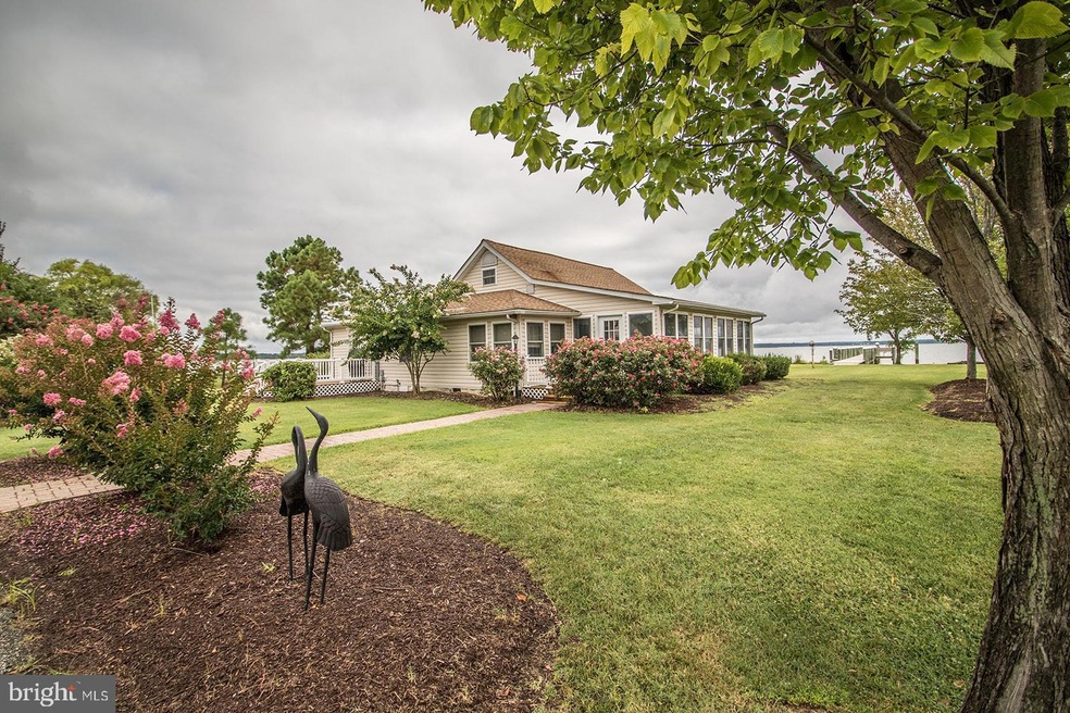 16442 Ball Point Rd, Piney Point, MD 20674 - photo 1