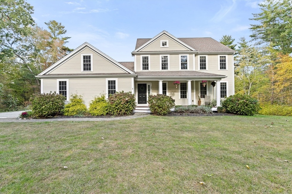 24 Sparrow Ln, Pembroke, MA 02359 - photo 1