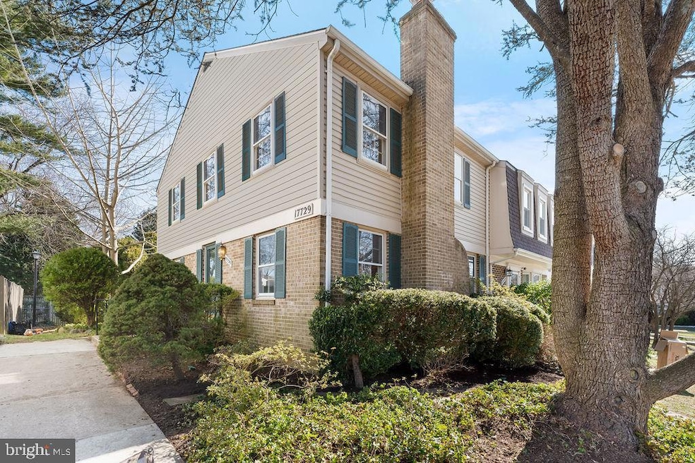 17729 Lochness Cir, Olney, MD 20832 - photo 1