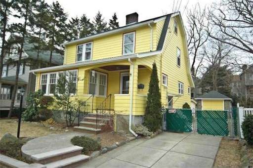 106 Newport St, Arlington, MA 02476 - photo 1