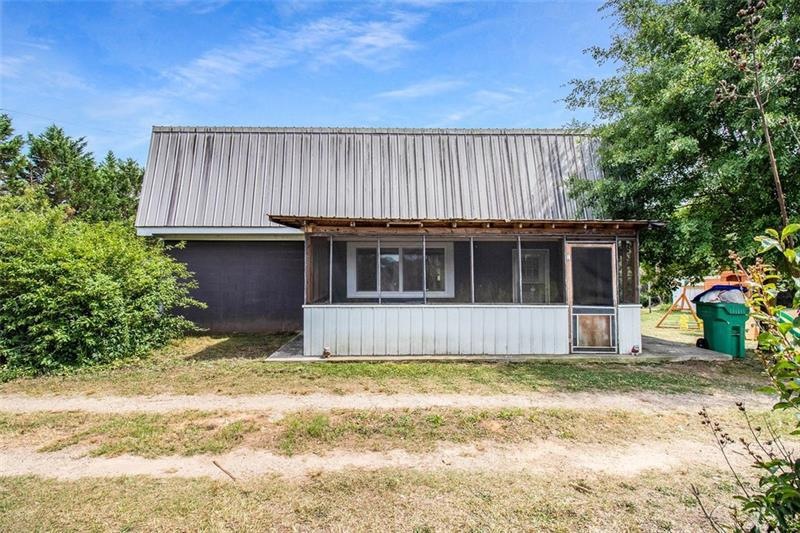 9359 Wildcat Bridge Rd, Danielsville, GA 30633 - photo 1