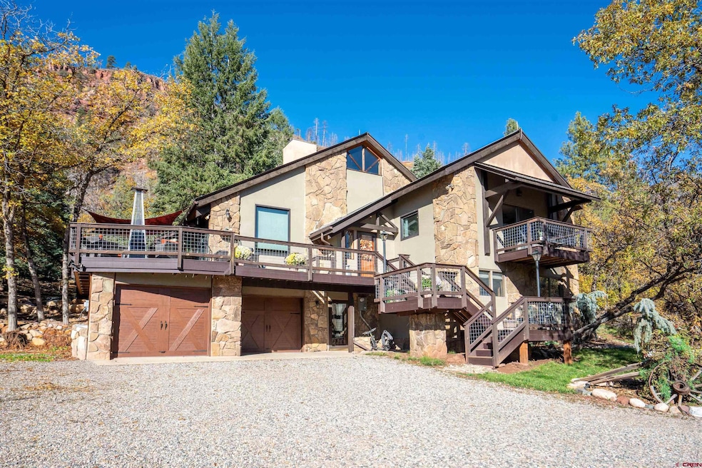 Pending $1,025,000 • Co-Listing Agent