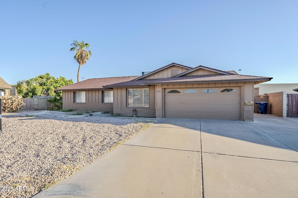 2337 E Riviera Dr, Tempe, AZ 85282 - photo 1