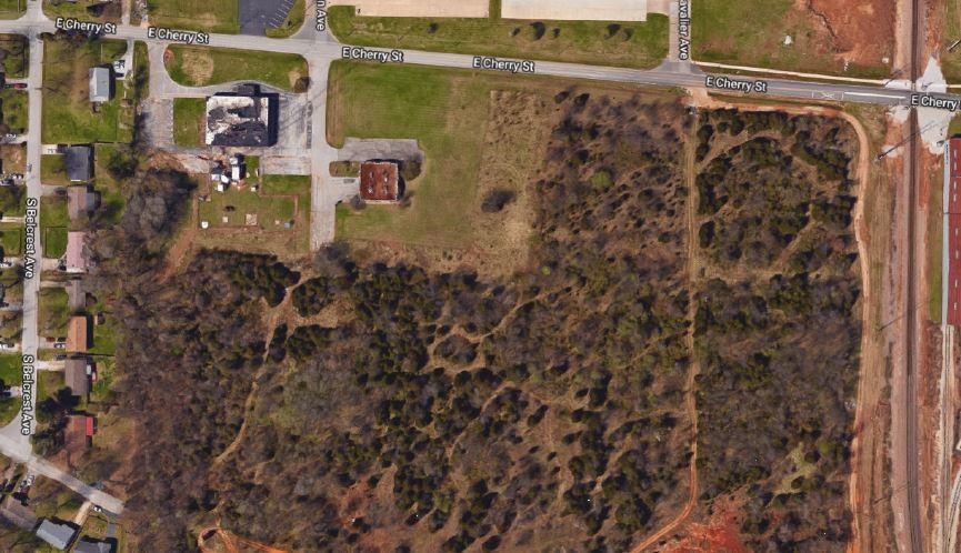 3000 E Cherry - LOT 2