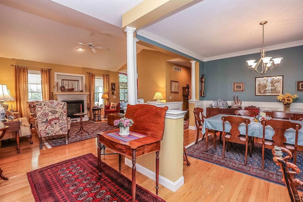 7 Appleton Way unit 9, Amherst, NH 03031 - photo 1