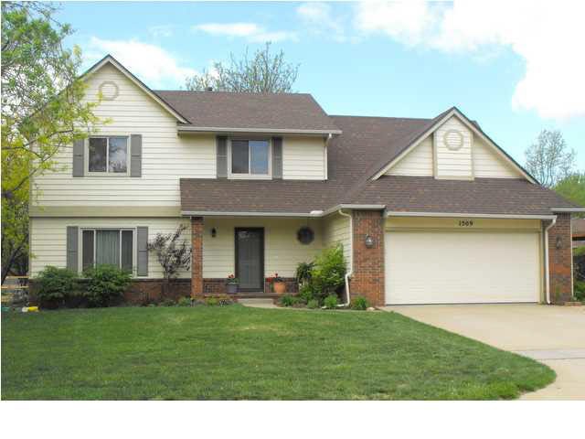 1509 N Chambers Court