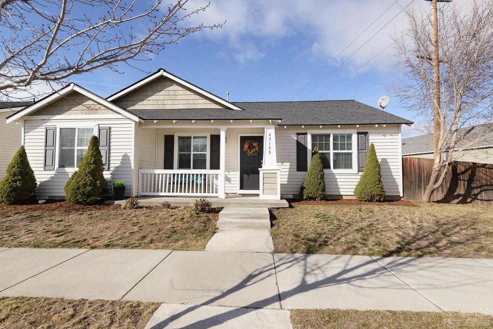 63199 NE De Haviland St, Bend, OR 97701 - photo 1