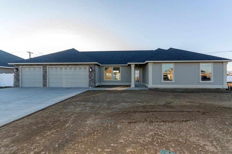 2104 Ruby Way, Yakima