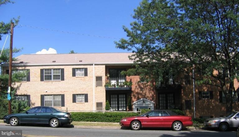 5937 Quantrell Ave unit 103, Alexandria, VA 22312 - photo 1