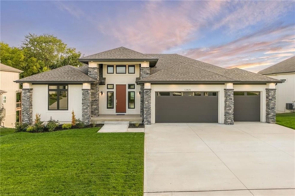 12820 N Arbor Way, Platte City, MO 64079 - photo 1