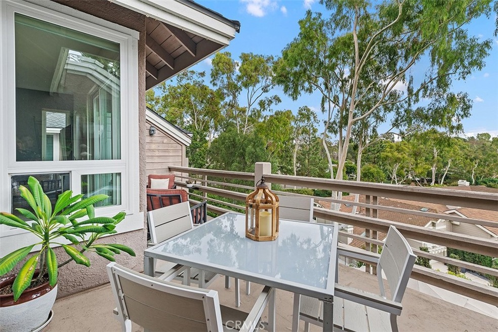 Sold $1,050,000 • Co-Listing Agent