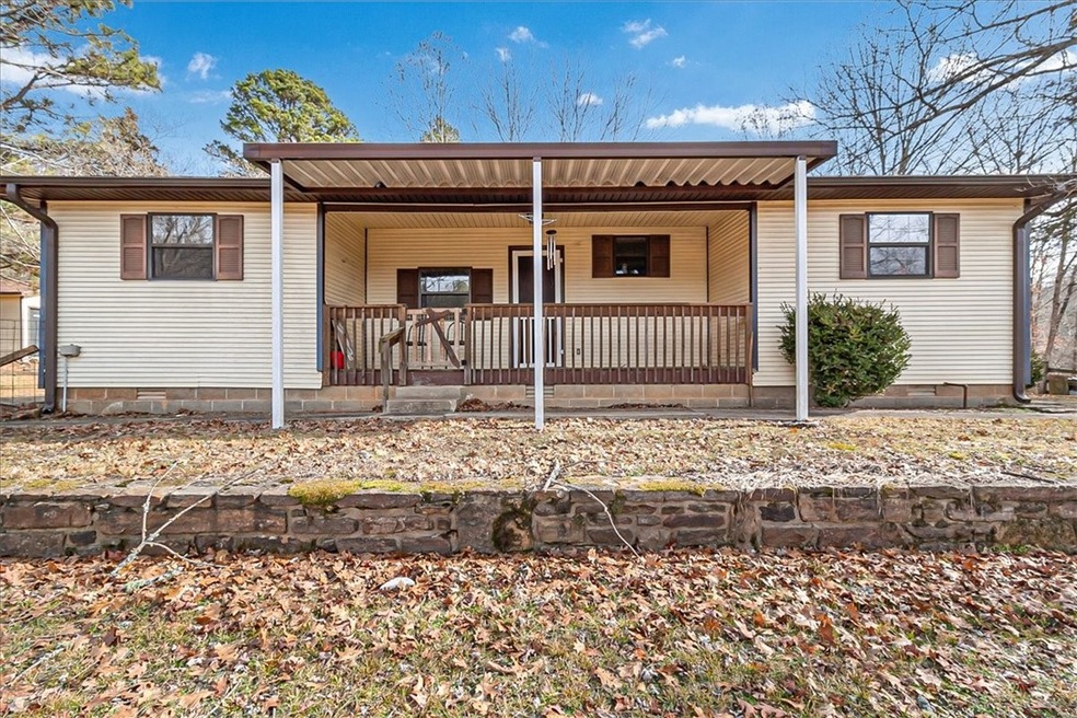 18176 S Highway 71, Winslow, AR 72959 - photo 1