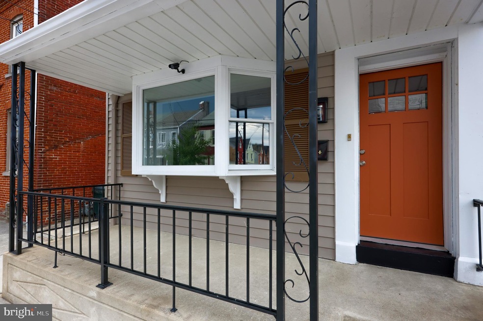 134 S 8th St, Columbia, PA 17512 - photo 1