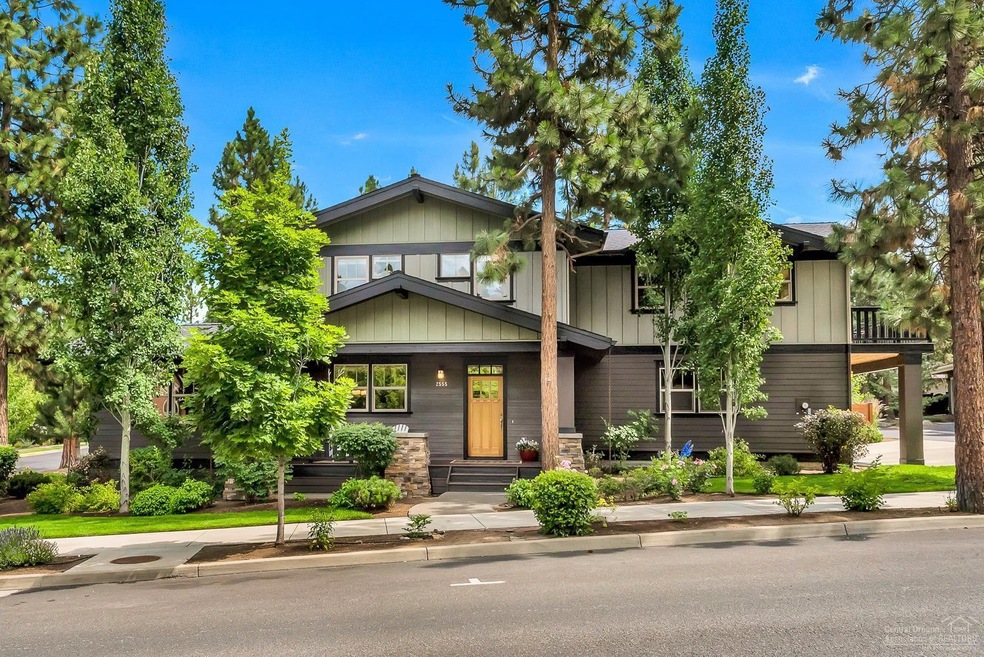 2555 NW Crossing Dr, Bend, OR 97701 - photo 1