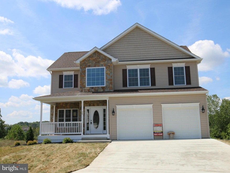 70 Shoal Creek Ct, Martinsburg, WV 25405 - photo 1