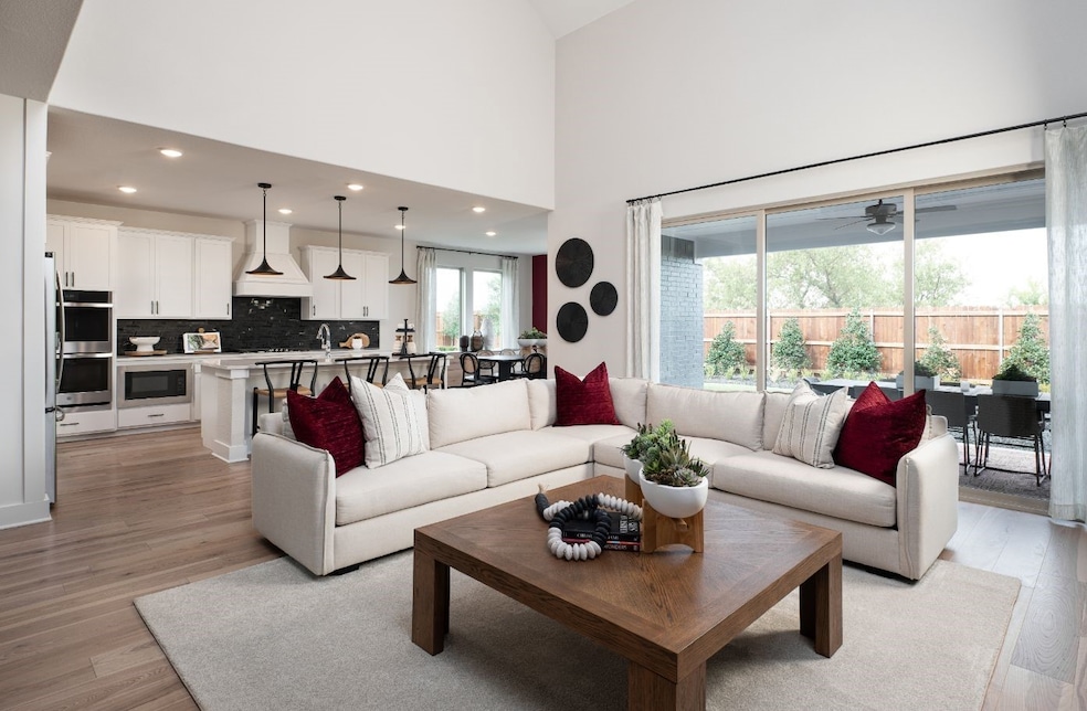 719 Bluestem St, Mansfield, TX 76063 - photo 1