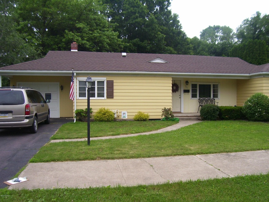 1201 E 2nd St, Berwick, PA 18603 - photo 1