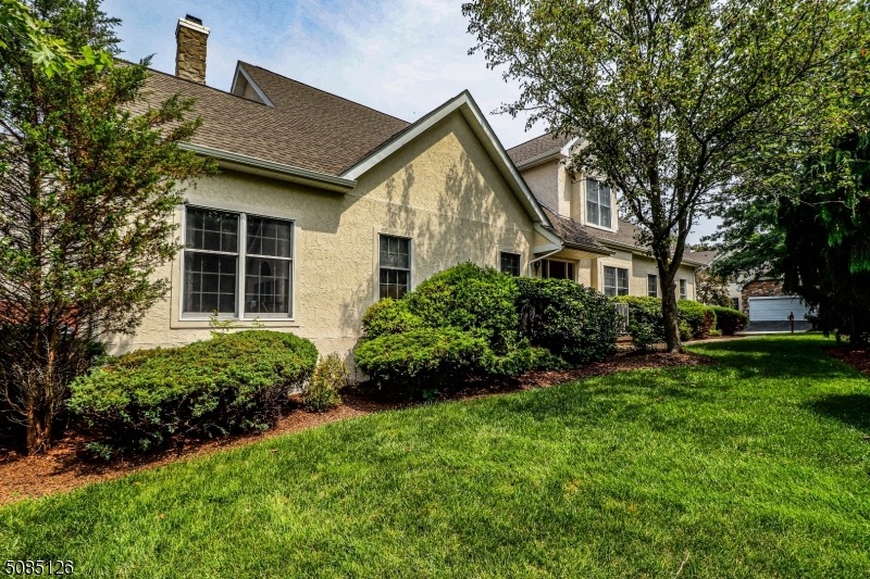 27 Georgetown Ct, Basking Ridge, NJ 07920 - photo 1