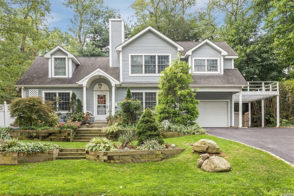 12 Pine Dr, Port Washington, NY 11050 - photo 1