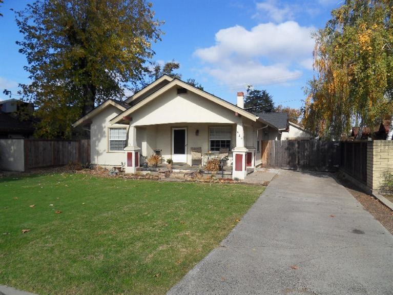 Great curb appeal...long driveway with the detache