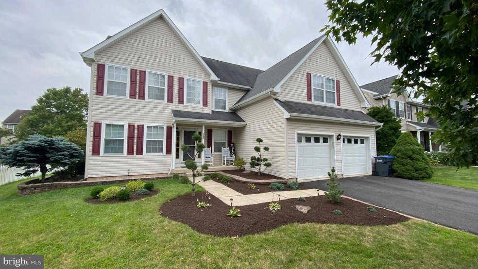 Sold $490,000 • Co-Listing Agent