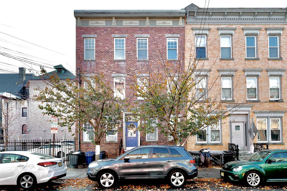 345 7th St unit 3, Jersey City, NJ 07302 - photo 1