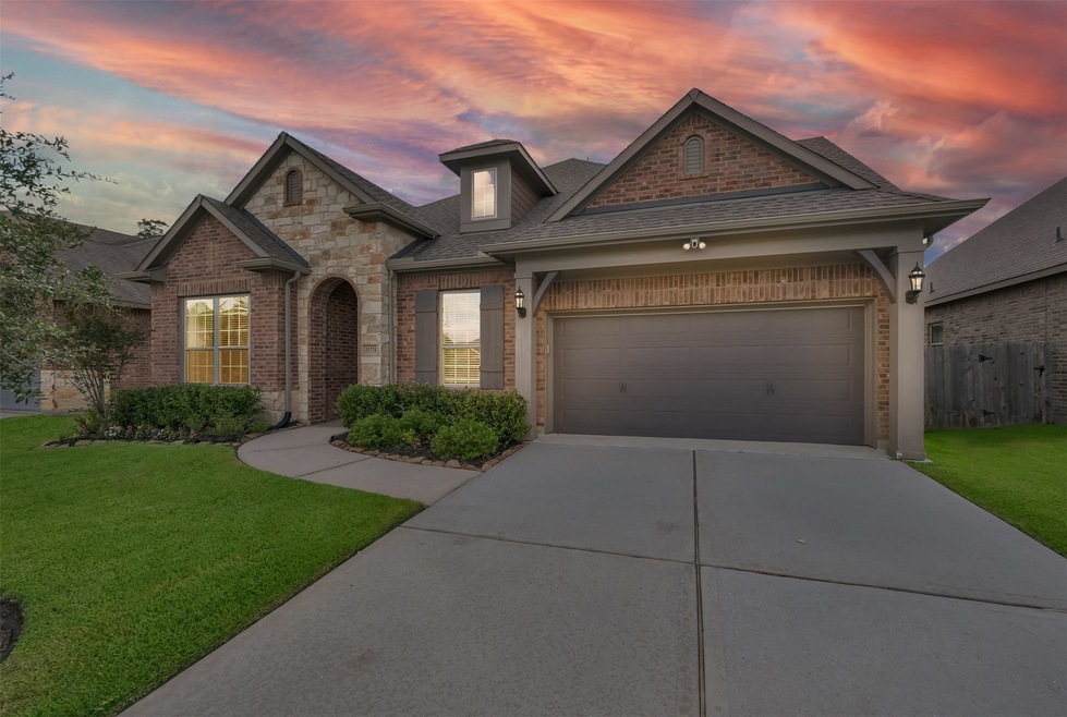 31774 Twin Timbers Ln, Spring, TX 77386 - photo 1