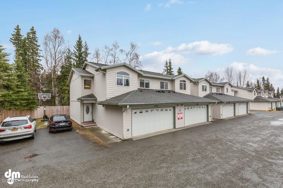 Exterior - Front 20190412-DW-45750-SMALL