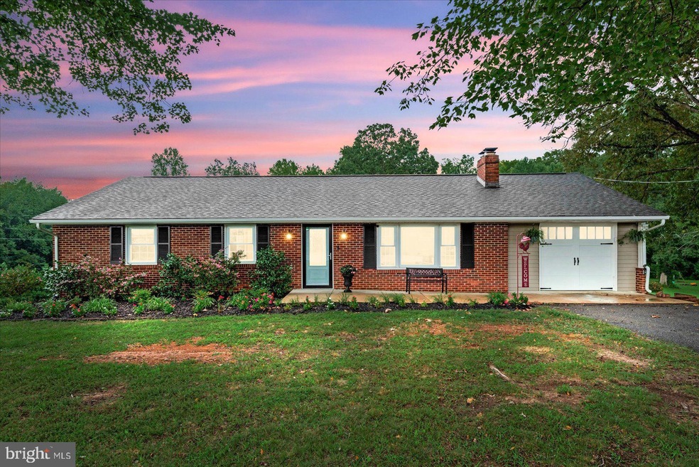 19 Pas Way, Stafford, VA 22554 - photo 1