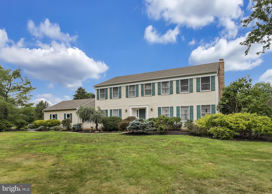 5 Adams Dr, Cranbury, NJ 08512 - photo 1