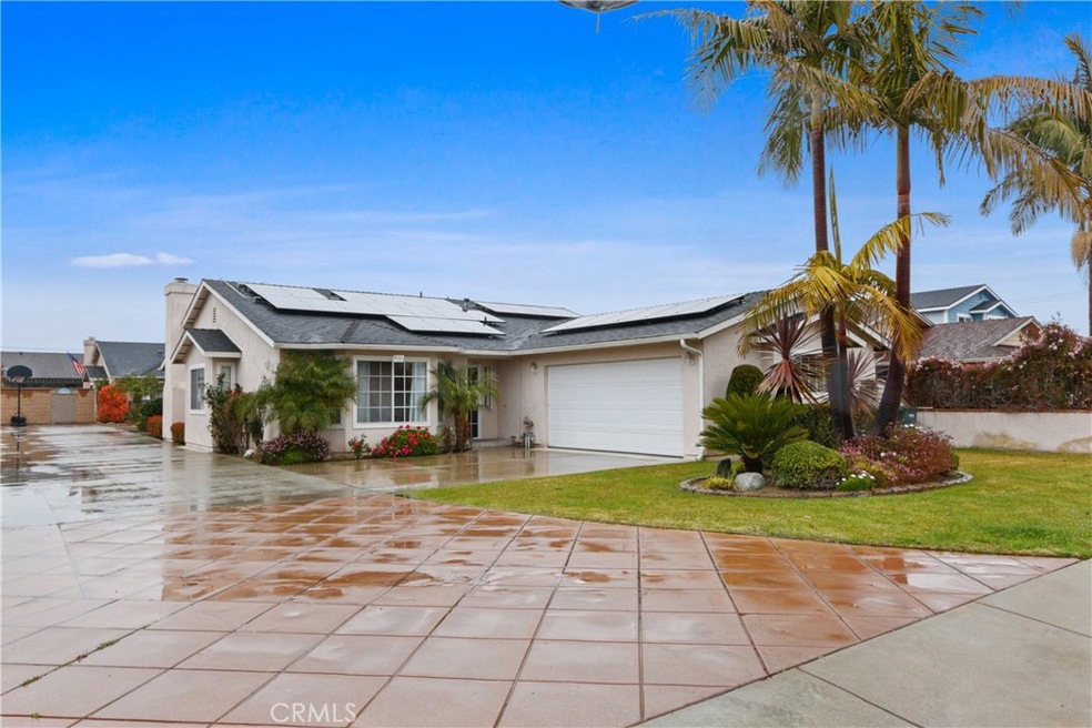 9901 Rose St, Bellflower, CA 90706 - photo 1