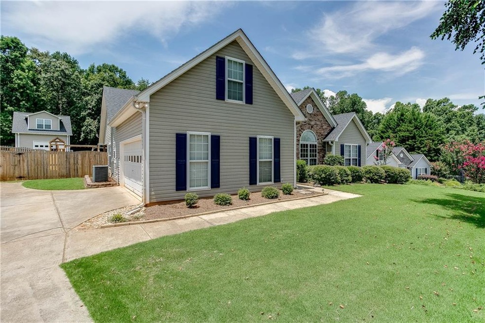 6333 Wilmington Way, Flowery Branch, Ga 30542 Swim