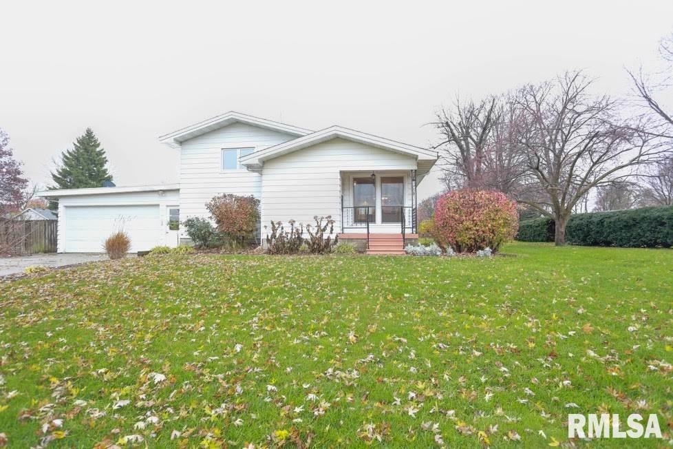 1630 N Kankakee St, Lincoln, IL 62656 - photo 1